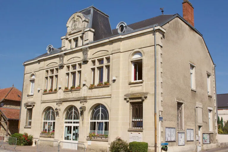 Corbeny  (02820)