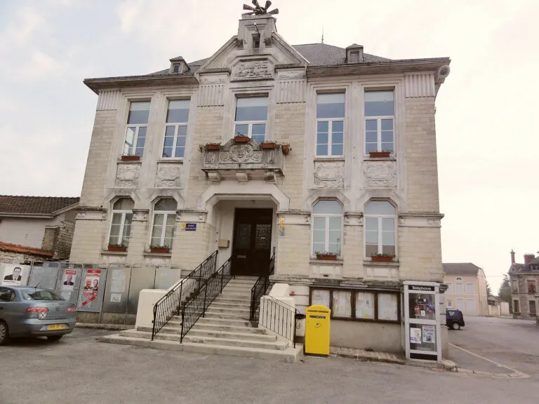 Neufchâtel-Sur-Aisne  (02190)