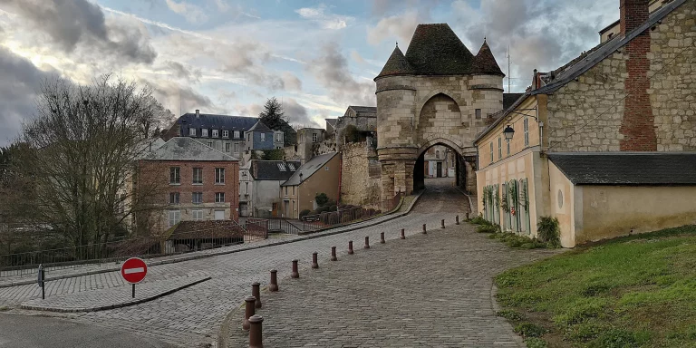Tannières  (02820)